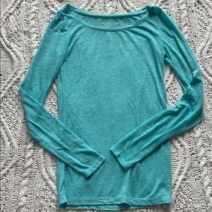 American Eagle Longsleeve